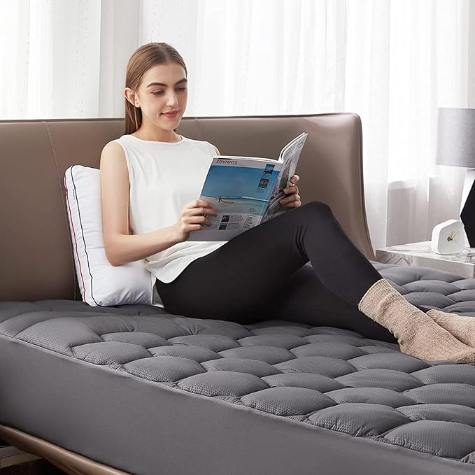 Bedsure Grey Twin Mattress Pad Cover - Quilted Fitted Mattress Topper Protector with 8-21 Inches Deep Pocket, Noiseless Breathable Bed Cover Padded, Machine Washable, Grey,39x75 Inches