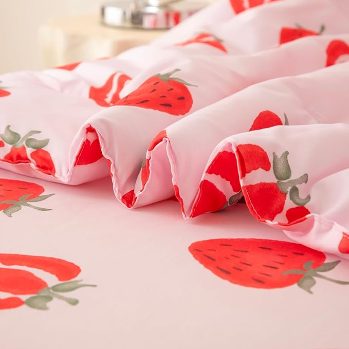 SDIII 4 Piece Strawberry Toddler Bedding Set, Kawaii Fruit Printed Pink Toddler Bedding Girl with Comforter, Fitted Sheet, Flat Sheet, Pillowcase