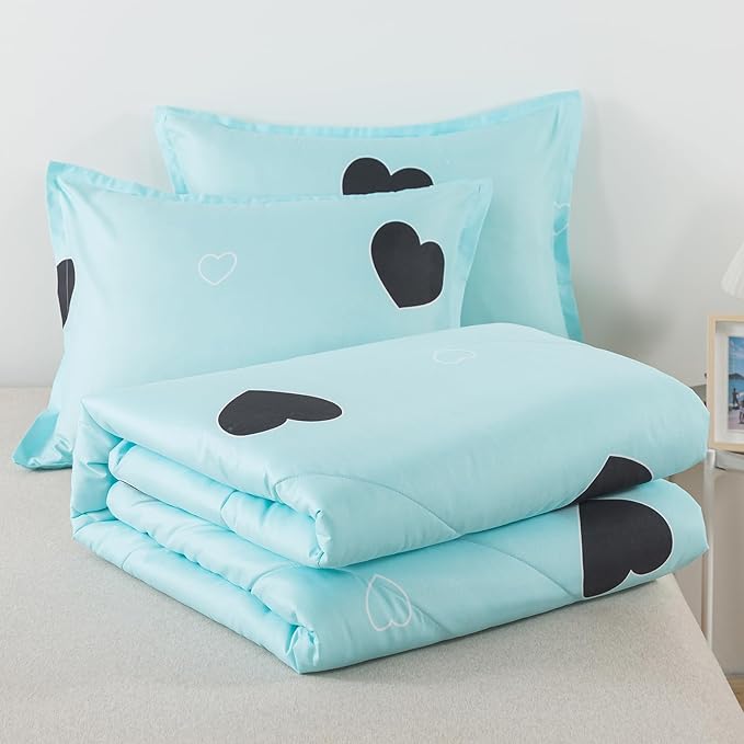 Caressma Blue Love Comforter Set King Size, Cute Heart Pattern Bedding Comforter for Girls Women, 3 Pieces Soft Microfiber Fluffy Lovely Comforter Set for All Seasons Room Decor