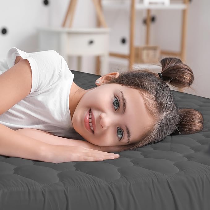 Utopia Bedding Waterproof Mattress Protector, Queen Mattress Pad, Noiseless Quilted Fitted Cover with Deep Pocket Stretches up to 16 Inches (Grey)