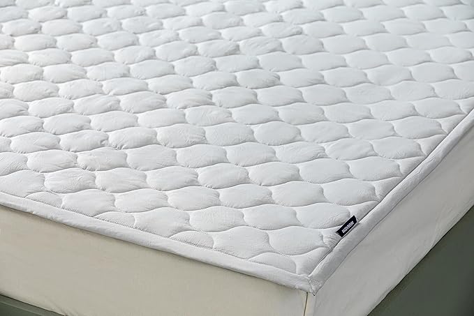 EQM 582, Queen – EMF-Free Water Heated Mattress Pad Warmer – Dual Temperature Control – WiFi Enabled & Eco-Friendly – Helps Soothe & Relieve Stress, Muscle Soreness, & Tension