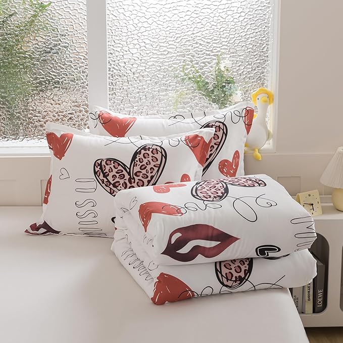Caressma Heart Print Comforter Set Twin, Lips Print Love Teens Romantic Comforter Sets for Girls, Red and Leopard Sexy Heart Pattern Bedding Comforter Set for Valentine's Day