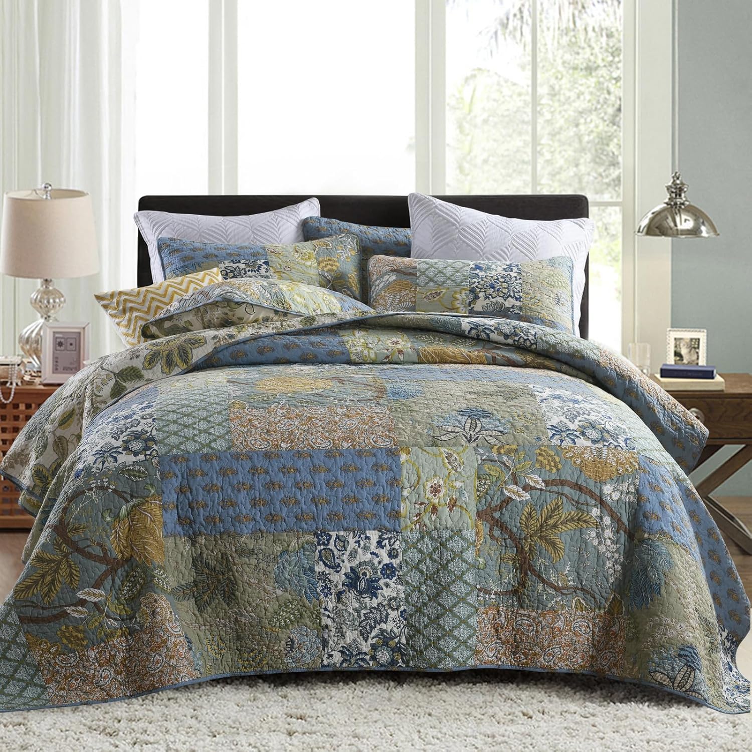 Quilts & Sets