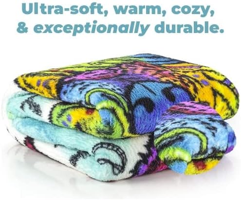 Dawhud Direct Dean Russo - Colorful German Shepherd Fleece Blanket, Queen Size -Super Soft Plush Blanket for Adults and Kids, Machine Washable - Ideal for Dog Lovers and as a Gift - 75 x 90 in