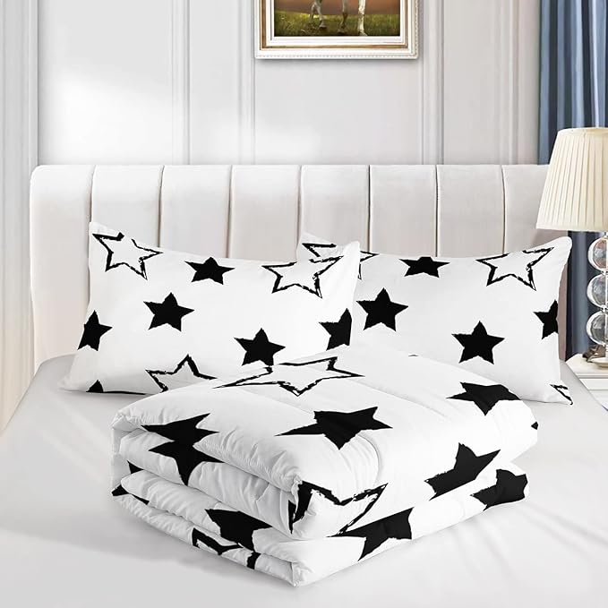 Axolotl Kids Queen Bedding Comforter Set,3Pcs Super Cute Soft Black and White Stars Quilt Set Bed in A Bag with 1 Comforter 2 Pillowcases for Kids Boys Girls Teens Adults Room Decor All Season
