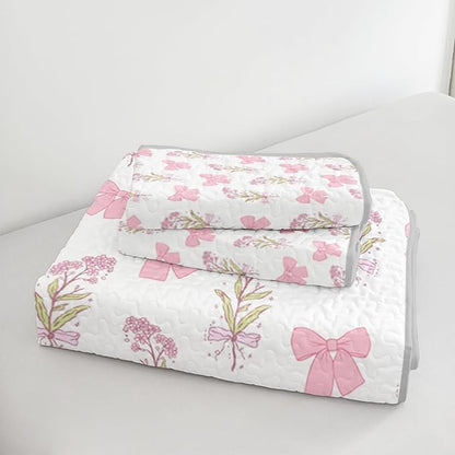 QOOMO Pink Bow Quilt Set Full/Queen Size,Bowknot Bedspread Coverlet Set,Floral 3Pcs Bedding Set Printed Quilt with 2 Pillowcases,Soft and Lightweight,for All Seasons