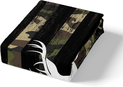 Camouflage USA Flag Bedding Comforter Full Size, Green Camo Cute Deer Antlers and Trees Natural Duvet Cover for Girls Teens Man Gift, American Flag Ultra Soft Bedding Set with 2 Pillowcases