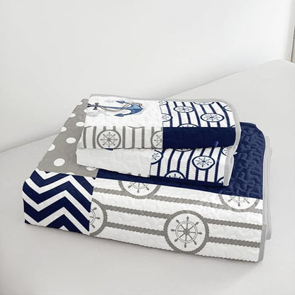 HOSIMA Nautical Twin Size Quilt Set,Plaid Patchwork Ocean Themed Bedding Sailboat and Anchor Print Coastal Bedding for Bedroom Nautical Decor,Navy Blue with 2 Pillowcases.