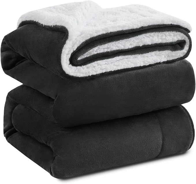 KAWAHOME Sherpa Fleece Twin Size Blanket for Bed - Extra Warm and Heavy Thick Blankets for Winter, Super Soft 500GSM Plush Blanket, 66"X 90" Dark Grey