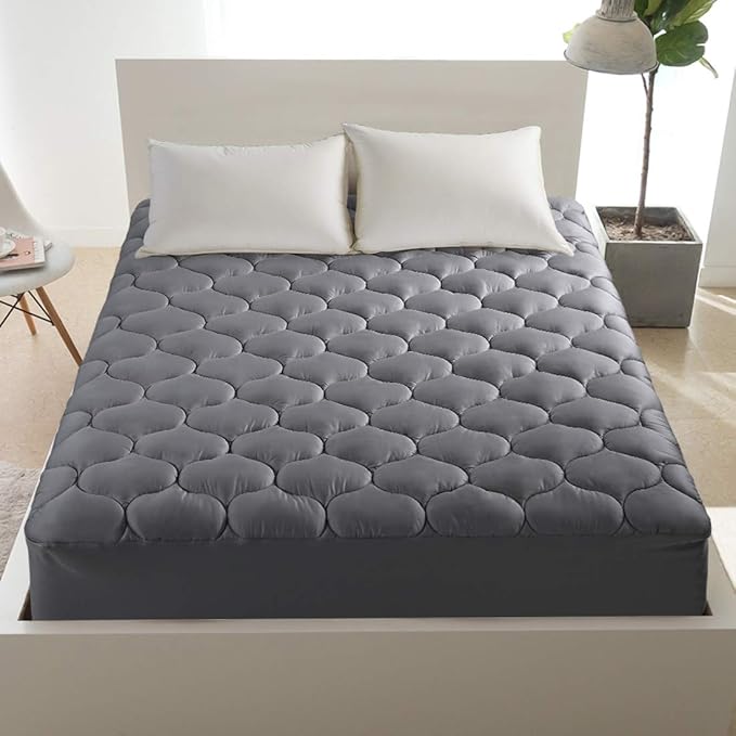 LEISURE TOWN Twin Mattress Pad Fitted Quilted Cotton Mattress Cover Cooling Soft Pillow Top Mattress Topper with Down Alternative Filling Mattress Protector with 8-21 Deep Pocket (39x75 Inches Grey)