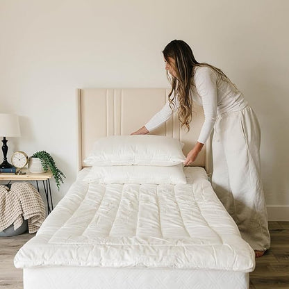 Woolino Premium Wool Pillow, Breathable 100% Wool Fill & Organic Cotton Cover Pillow Insert & Washable Quilted Shell, Sleeping Pillow with Adjustable Loft to Customize Thickness, Queen - 20x30 Inches