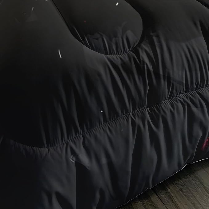 Black and White Wolf Comforter Set King Size,Wild Animal Themed Bedding Sets for Kids Boys Girls Teens Room Decor,Western Comforter Set with 2 Pillowcases.
