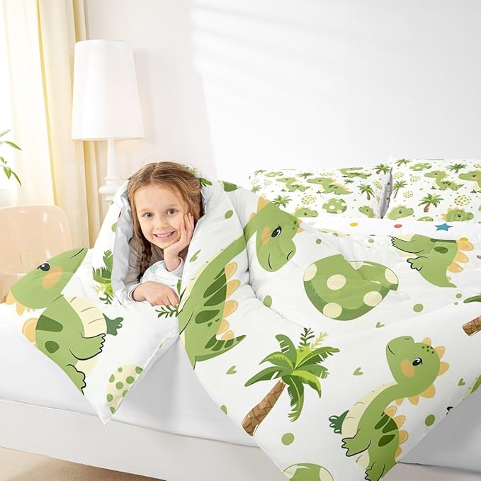 jejeloiu Cute Dinosaur Comforter Set All Season Cartoon Green Dinosaur Bedding Set with 2 Pillow Cases Animal Egg Microfiber Kids King Bedclothes Coconut Tree Bedroom Decor Duvet Quilt Soft