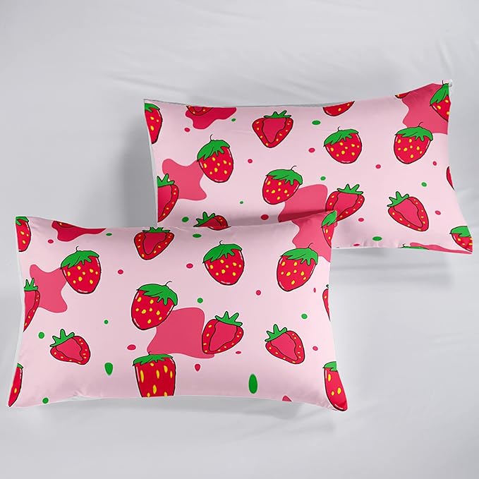 QOOMO Kawaii Comforter Queen,Pink Strawberry Comforter Set for Kids Teens Girls,3Pcs Bedding Set Printed Comforter with 2 Pillowcases,Down Alternative,Soft and Lightweight，Queen Size