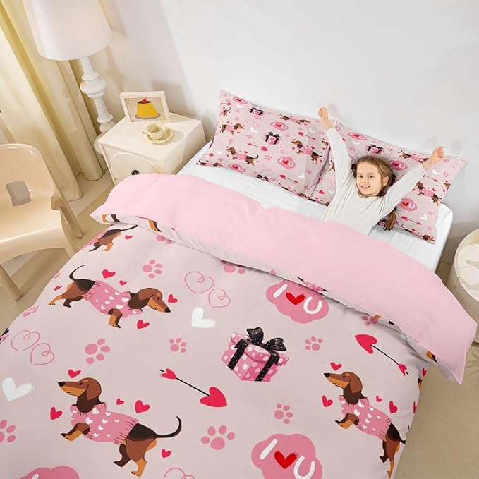 Cute Dachshund Duvet Cover Set Queen Size,Valentine's Day Bedding Sets 3Pcs for Kids Girls Boys Adult Room Decor,Pink Love Heart Print Comforter Cover Romantic Dog Paw Quilt Cover,2 Pillowcases