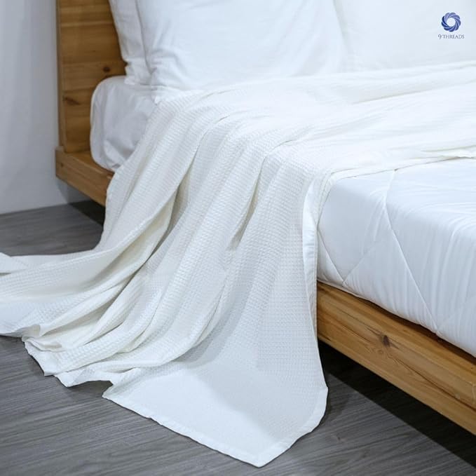GOTS Certified Organic Cotton Waffle Weave Blanket, Twin Bed Blanket, 66"X90"Cozy Throw Blanket for Couch, Modern Home Decor, Throw Blankets, Comfy Waffle Blanket & Soft Bed Blankets - White