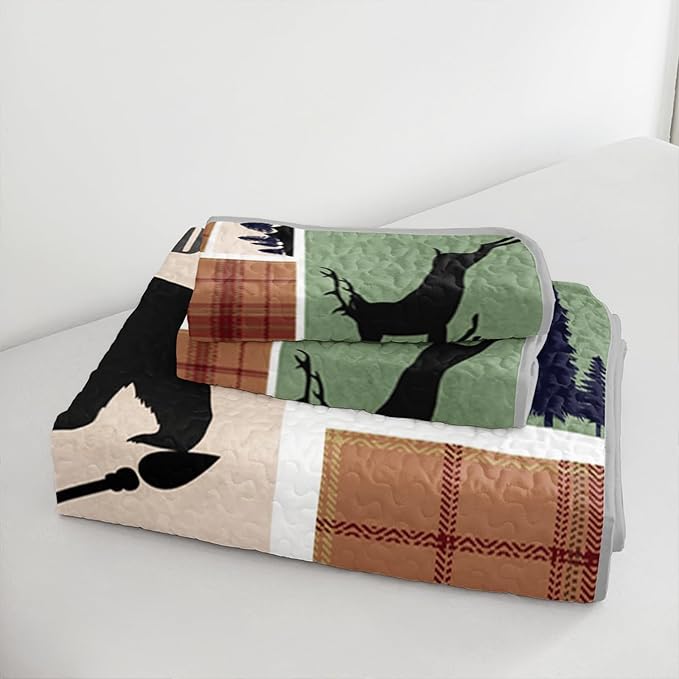 QOOMO Hunting Quilt Set King Size,Rustic Bedspread Coverlet Set,Deer 3Pcs Bedding Set Printed Quilt with 2 Pillowcases,Soft and Lightweight,for All Seasons