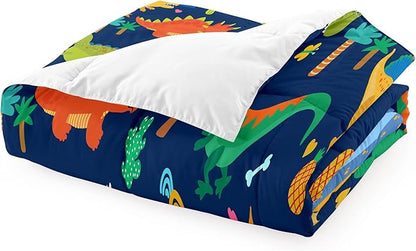 Cute Cartoon Dinosaur Bedding Set, Ultra Soft Full Size Comforter Set for Boys, Lovely Dinosaur Printed Comforter for Kids Teens, Dark Blue Microfiber Quilt for All Season 3Pcs with Pillowcases