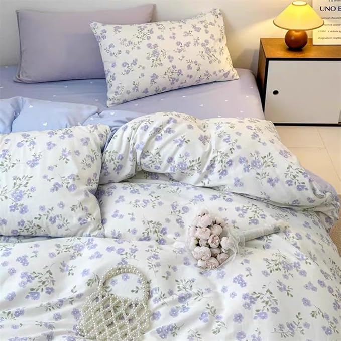 Floral Duvet Cover Queen Size Purple Lavender Heart Bedding Set 3Pcs Spring Romantic Aesthetic Garden Flower Love Pattern Cooling Comforter Cover with Zipper Closure and 2 Pillowcases