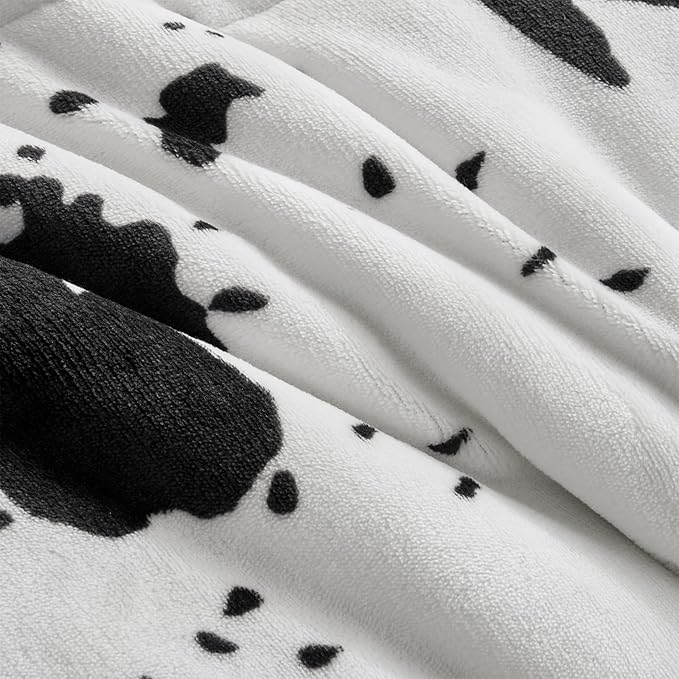 Petrichor Velvet Flannel King Comforter Set-Cow Print Western Style Blanket,Luxury Fuzzy Heavy Bedding Set, 3 Pieces Plush Winter Bed Set with Comforter (90"x104") & 2 Pillow Shams (20"x36"