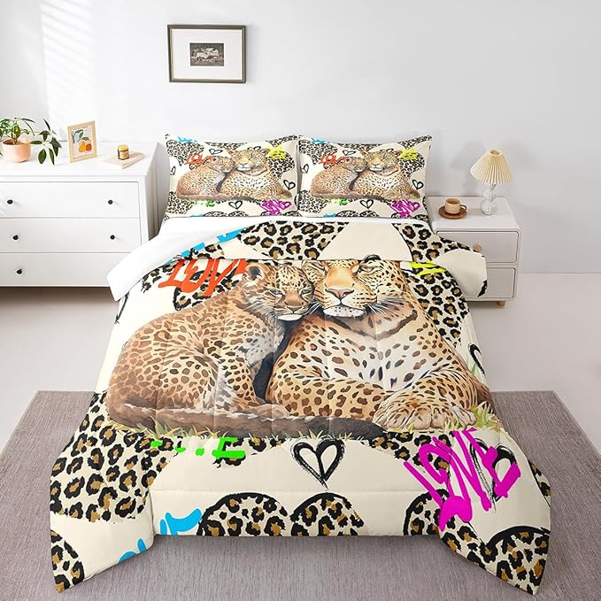 Leopard Comforter Set Queen Size,Cheetah Family Bedding Set 3pcs for Kids Teens Boys Room Decor,Wild Animals Skin Quilt Set Fashion Watercolor Graffiti Heart Duvet Insert with 2 Pillowcases