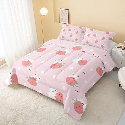 QOOMO Cartoon Bear Comforter Queen Size,Pink Strawberry Bedding Set for Kids Teens Girls,3Pcs Bedding Set Printed Comforter with 2 Pillowcases,Down Alternative,Soft and Lightweight，Queen Size