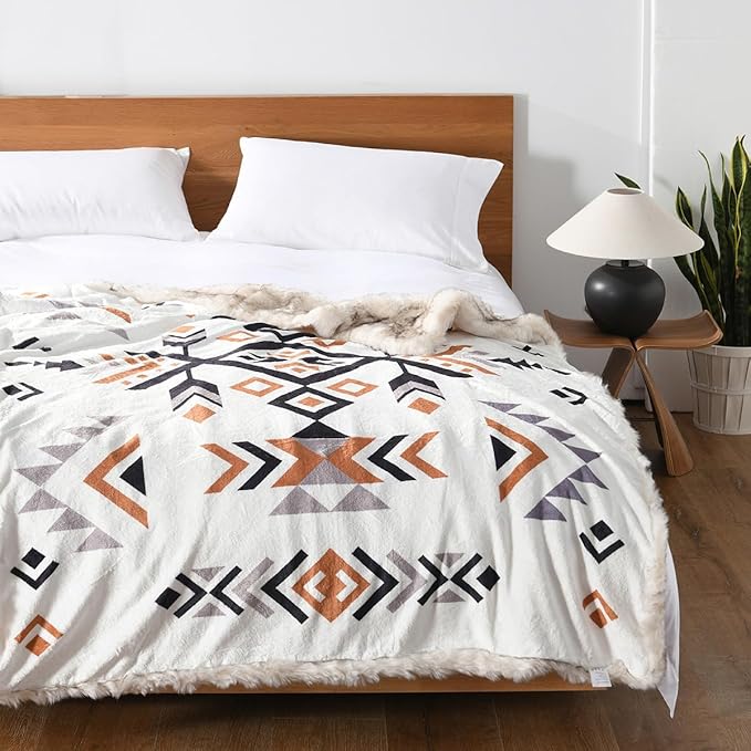Luxury Plush Faux Fur Throw Blanket with Aztec Pattern, Super Warm, Fuzzy, Elegant, Fluffy Decoration Blanket for Couch, Armchair, Sofa and Bed, 50''x 60'', Cream