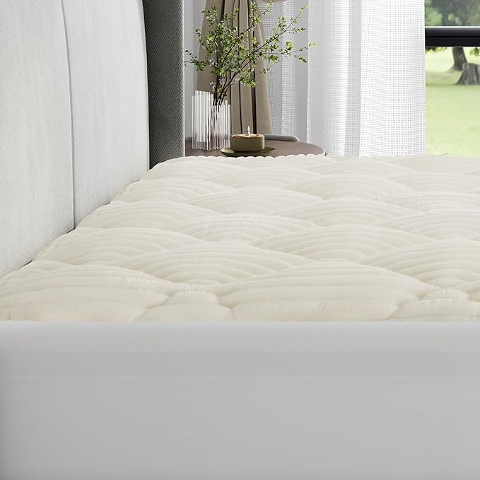 Novilla Soft Queen Mattress Topper, Plush Mattress Pad for Cold Sleepers, Electric Blanket Alternative with Deep Pocket Fits 8-21 Inch Mattress, Machine Washable