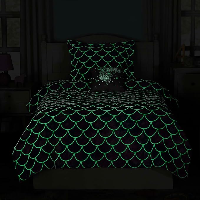 Full Size Comforter Set for Girls-4 Pieces Mermaid Glow in The Dark Full Bedding Sets for Kids, 1 Comforter, 2 Shams and 1 Decor Pillow