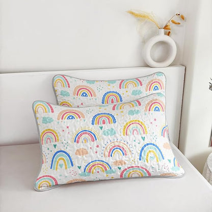 QOOMO Rainbow Quilt Set Full/Queen Size,Colorful Rainbow Bedspread Coverlet Set,Cloud and Star 3Pcs Bedding Set Printed Quilt with 2 Pillowcases,Soft and Lightweight,for All Seasons