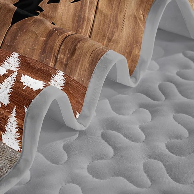 QOOMO Hunting Quilt Set King Size,Farmhouse Bedspread Coverlet Set,Deer Bear 3Pcs Bedding Set Printed Quilt with 2 Pillowcases,Soft and Lightweight,for All Seasons