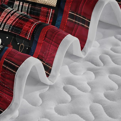 Cartoon Black White Penguin Quilts Bedding Twin 3Pcs Red Heart Snowflakes Bed Set Xmas Gift Patchwork Grid Pattern Bedspread Coverlet with 2 Pillowcases for Kid Boy Girl Teen Adult Room Decor