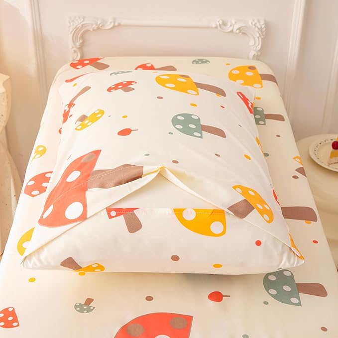 SDIII 4 Piece Mushroom Toddler Bedding Set, Soft Microfiber Botanical Bedding Toddler Bed Set with Comforter, Fitted Sheet, Flat Sheet and Pillowcase