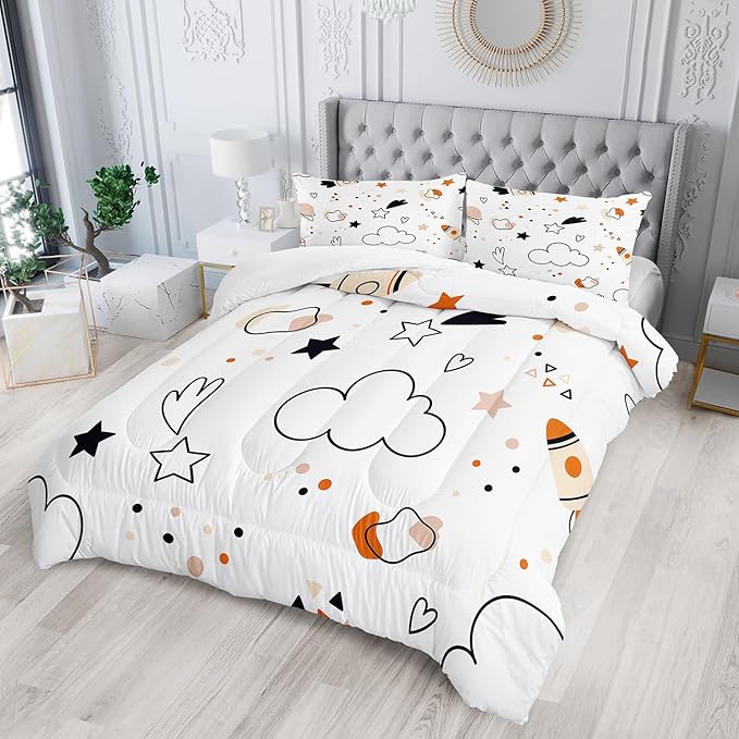 Space Comforter Set Full Size for Kids Teens and Adults Cartoon Rockets and Clouds Printed Quilt Set for Bedroom 100% Soft Microfiber All Season Print Quilt Set with 1 Comforter and 2 PillowCases