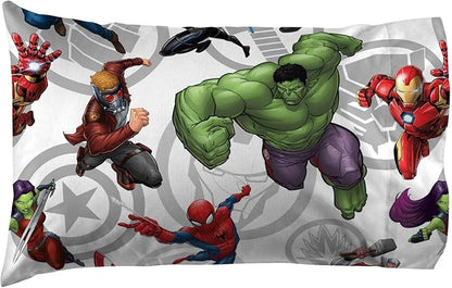 Jay Franco Marvel Avengers Team 5 Piece Full Bed Set - Includes Comforter & Sheet Set - Super Soft Fade Resistant Polyester - (Official Marvel Product)