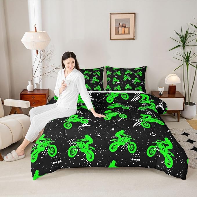 Feelyou Boys Dirt Bike Bedding Set - Cool Sports Comforter Set for Kids Motocross Rider - Fluorescent Green Bike Quilt & 2 Pillowcases - King Size