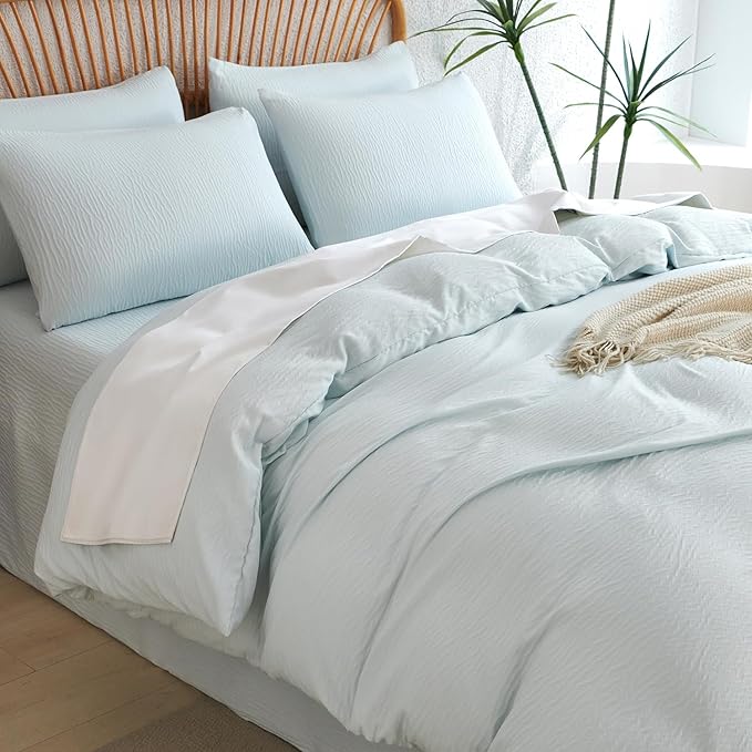 King Duvet Cover Light Blue, Luxury Brushed Microfiber Double-Layer Crinkle Gauze Pale Blue Duvet Cover, 3 Pieces Bedding for All-Season, Soft Breathable with Zipper Closure (No Comforter)