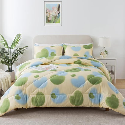 Caressma Heart Print Twin Comforter Set, Green and Yellow Blue Lovely Comforter with Matching Pillow Shams for All Seasons