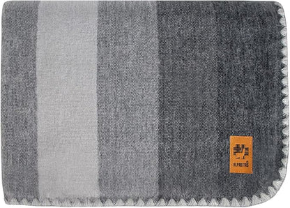 Alpaca Wool Blanket – Queen Size, 87 x 64 Inches – Warm & Lightweight – Couch, Bed, or Outdoor Blanket – Gray