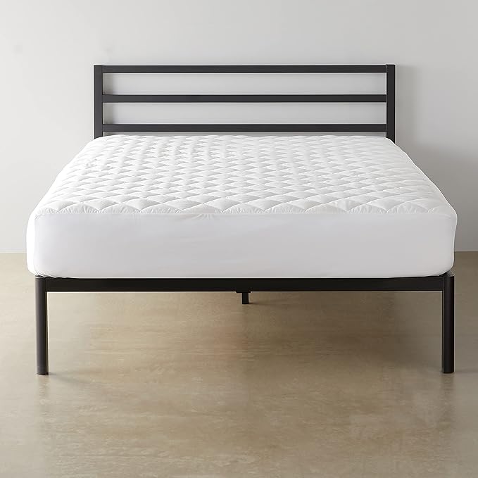 Amazon Basics Hypoallergenic Quilted Breathable Mattress Topper Pad, 18 Inches Deep, King Size, White