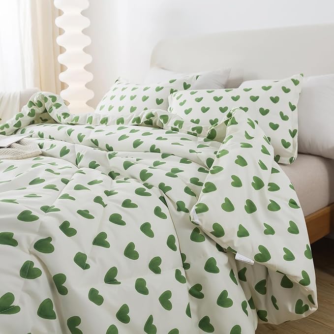 Caressma Sage Green Comforter Set King Size 3 Pieces, All Season Fluffy Soft Lightweight Bedding Set with Cute Heart(1 Comforter & 2 Pillowcases)