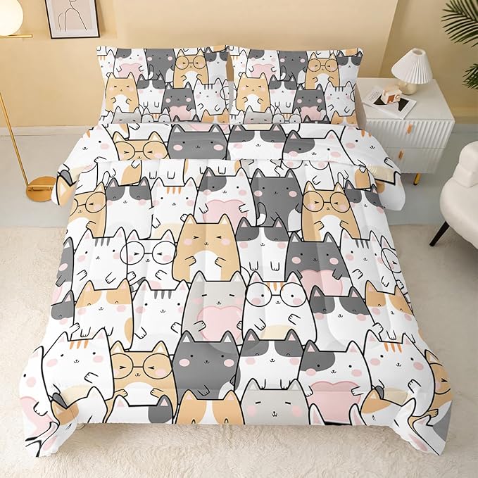 QOOMO Kawaii Cat Comforter Full Size,Cats Bedding Set for Kids Teens Girls Boys,3Pcs Bedding Set Printed Comforter with 2 Pillowcases,Down Alternative,Soft and Lightweight，Full Size