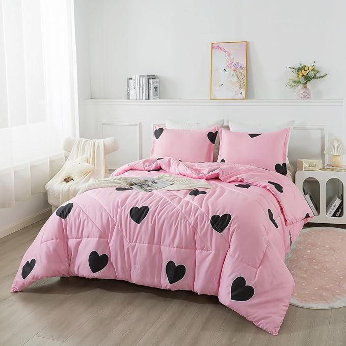 Caressma Love Pattern Girls Pink Comforter Set King Size, Blush Pink Cute Love Heart Sexy Comforter Bedding Set for All Seasons, Soft Microfiber 3 Pieces Comforter Set with Pillowcases