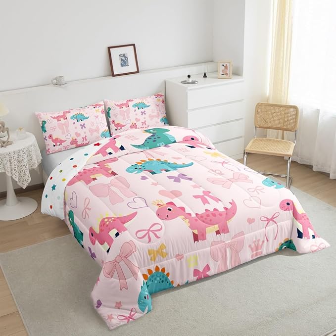 Cute Dino Kids Comforter Set King Size,Kawaii Bowknot Heart Princess Style Reversible Quilted Duvet with 2 Pillowcases Pink Dinosaur Bow Tie Cartoon Animal Comforter for Boys Teens Bedroom