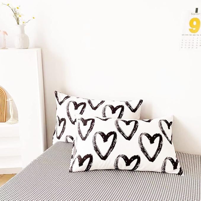 Wellboo Love Comforter Sets California King Black and White Bedding Comforters Cal King Heart Shaped Bed Quilts Brush Ink Love Pattern Quilts Adults Girls Modern Kawaii Black White Dorm Comforters
