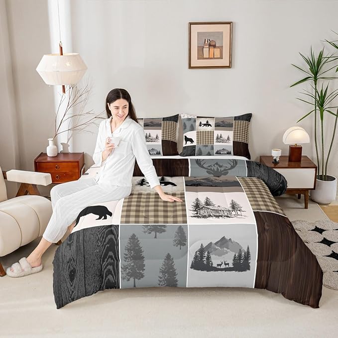 Bear Deer Comforter Set King Size,Brown Geometric Check Patchwork Bedding Set Wild Animals Hunt Adventure Quilted Duvet Boys Girls Men Teens Bedroom Decor Rustic Country Cabin Duvet Insert 3pcs