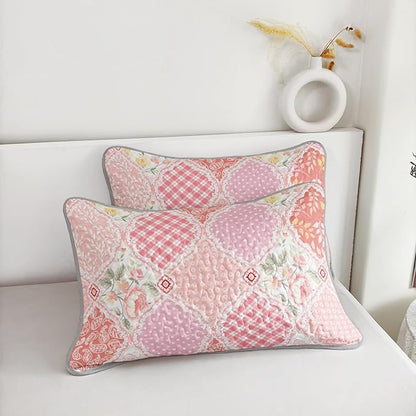 QOOMO Patchwork Quilt Set Twin Size,Pink Floral Bedspread Coverlet Set,Flower 3Pcs Bedding Set Printed Quilt with 2 Pillowcases,Soft and Lightweight,for All Seasons