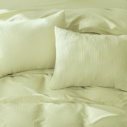 Duvet Cover Queen Set, Luxury Brushed Microfiber Double-Layer Crinkle Gauze Sage Green Duvet Cover, 3 Pieces Bedding for All-Season, Soft Breathable with Zipper Closure (No Comforter)