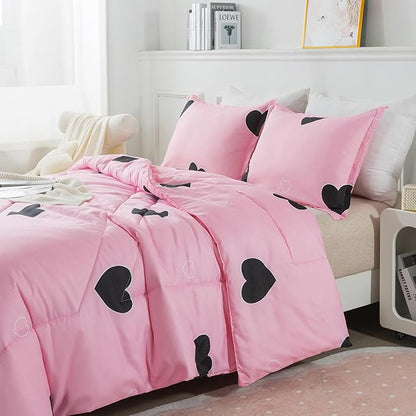Caressma Love Pattern Girls Pink Comforter Set Queen Size, Blush Pink Cute Love Heart Sexy Comforter Bedding Set for All Seasons, Geometric Soft Microfiber 3 Pieces Comforter Set with Pillowcases