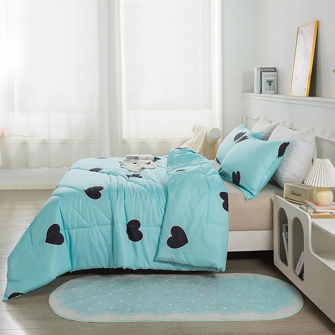 Caressma Comforter Set Twin Size - Light Blue Cute Heart Print Comforter Bedding Set, Soft Microfiber Comforter Set with Pillowsham